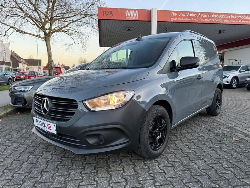 Grau Gebraucht 2022 Mercedes Citan 110 | 15.450 € (Superpreis) - Bild 1/4