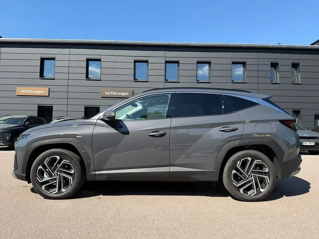 Gebraucht Hyundai Tucson Prime 179 PS (131 kW) 2024 Grau SUV