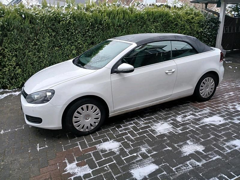 Weiß Gebraucht 2012 VW Golf Cabriolet Cabrio | 4.800 € (Guter Preis) - Bild 1/4