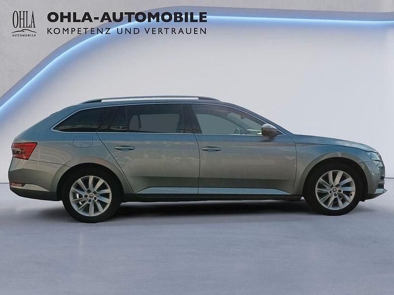 Gebraucht Skoda Superb Style 156 PS (114 kW) 2021 Business grau metallic Kombi