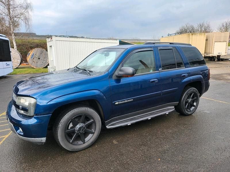 Blau Gebraucht 2001 Chevrolet TrailBlazer SUV | 5.500 € - Bild 1/2
