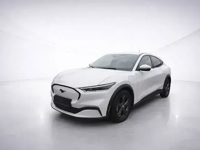 Usata Ford Mustang Mach-E Standard Range 197 kW (269 CV) 2022 Bianco SUV