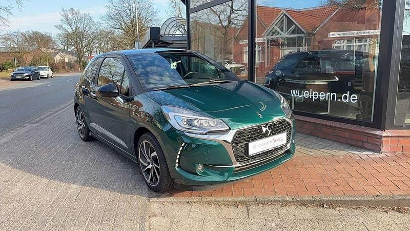 Gebraucht Citroën DS3 Sport Chic 131 PS (96 kW) 2018 Grün Limousine