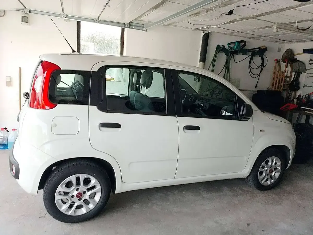Gebraucht Fiat Panda Classica 69 PS (50 kW) 2018 Weiß Kleinwagen