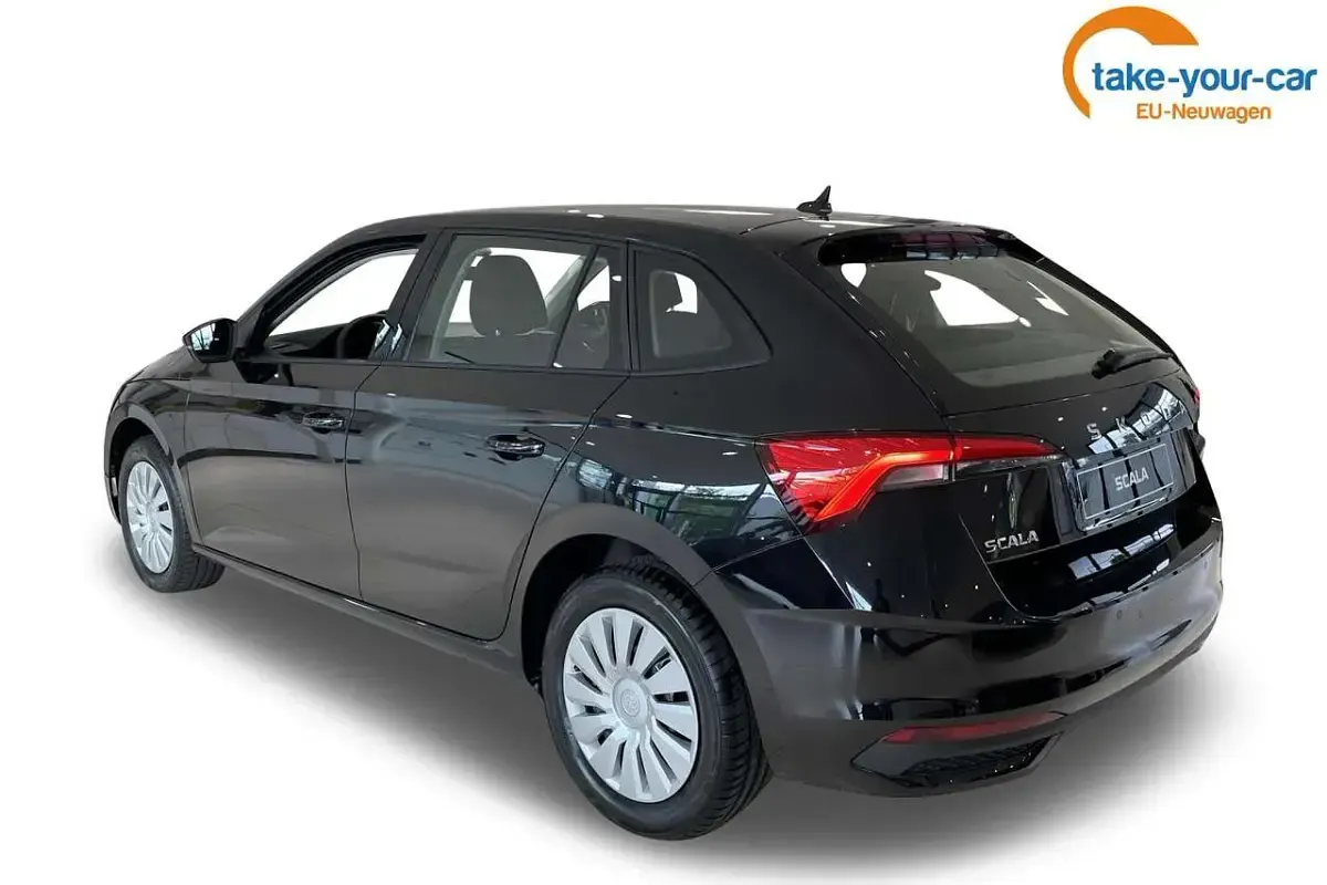 Neu Skoda Scala Essence 95 PS (69 kW) 2025 Wählbar Kleinwagen