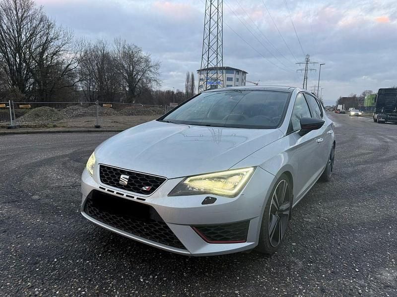 Gebraucht Seat Leon CUPRA 280 PS (205 kW) 2014 Silber Limousine