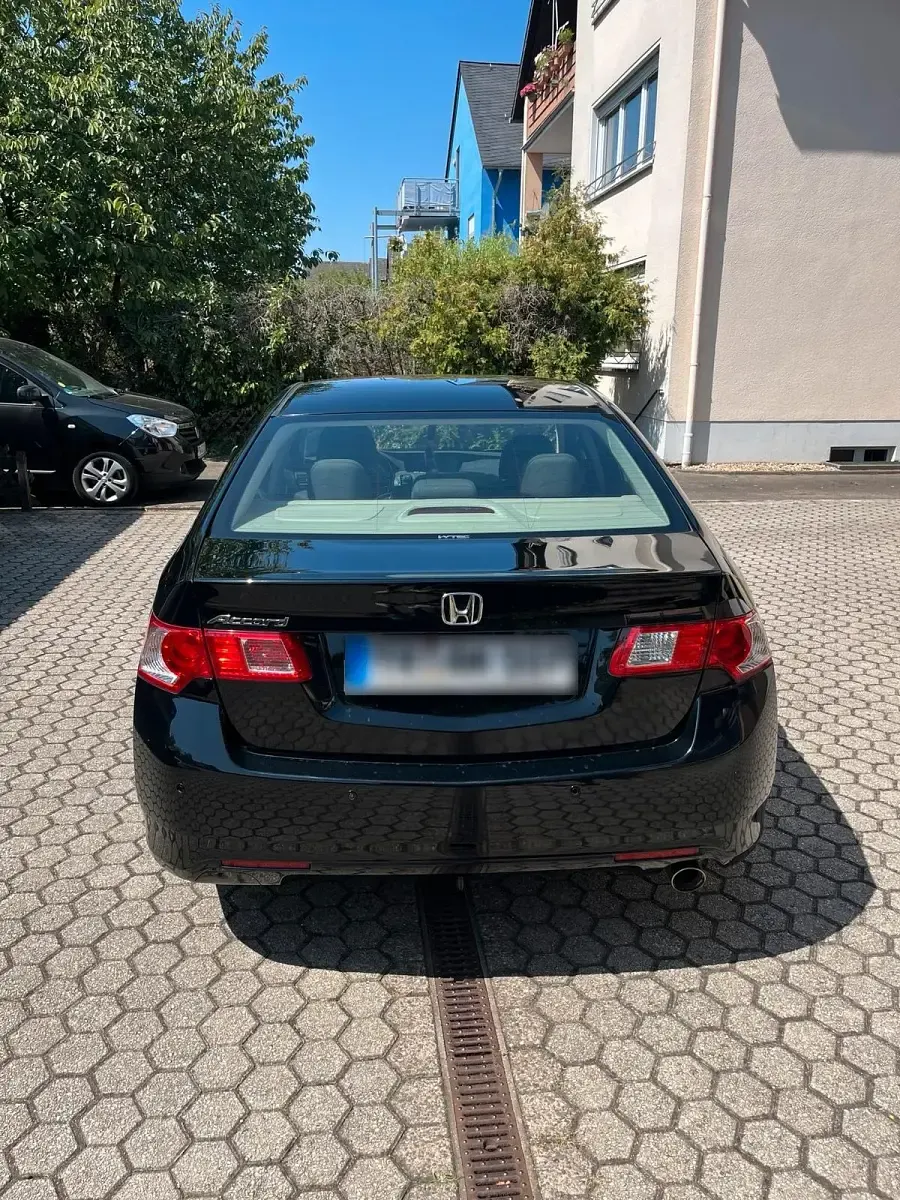 Gebraucht Honda Accord 156 PS (114 kW) 2008 Schwarz Limousine