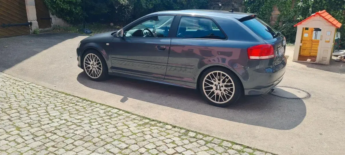 Gebraucht Audi S3 265 PS (194 kW) 2007 Grau Kleinwagen