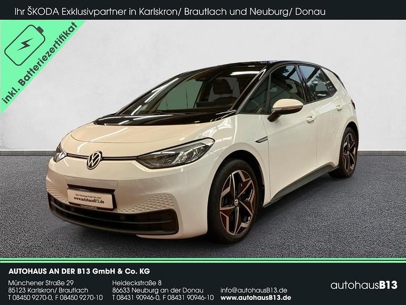 Gletscherweiß metallic Gebraucht 2021 VW ID.3 Pure Kleinwagen | 19.450 € (Fairer Preis) - Bild 1/4