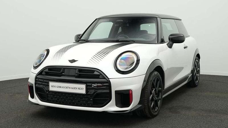 Gebraucht Mini John Cooper Works 231 PS (169 kW) 2025 Weiß Kleinwagen