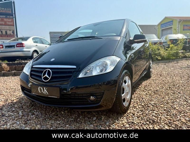 Schwarz Gebraucht 2010 Mercedes A160 Classic Kleinwagen | 3.990 € (Guter Preis) - Bild 1/4