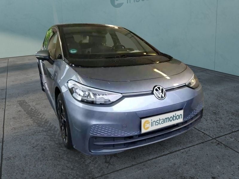 Blau Gebraucht 2021 VW ID.3 Pure Kleinwagen | 19.770 € (Guter Preis) - Bild 1/4