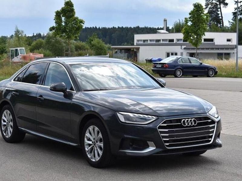 Manhattangrau metallic Gebraucht 2022 Audi A4 Advanced Limousine | 30.900 € (Teuer) - Bild 1/4