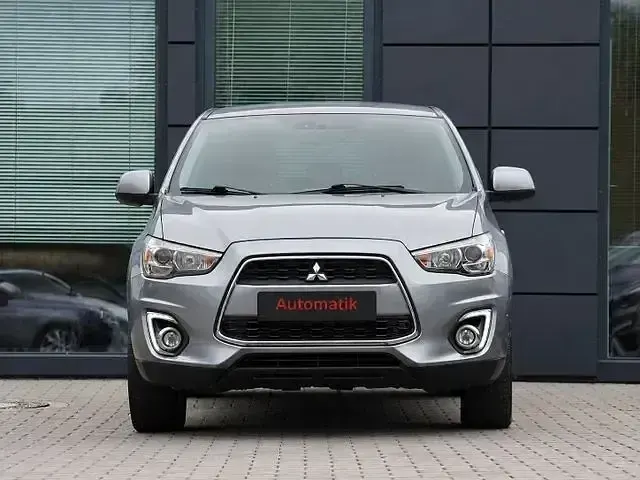Gebraucht Mitsubishi Outlander 150 PS (110 kW) 2014 Grau SUV