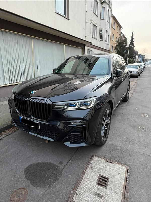 Gebraucht BMW X7 M Sport 530 PS (389 kW) 2019 Schwarz SUV