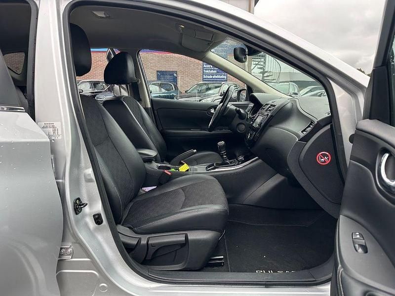 Gebraucht Nissan Pulsar N-Connecta 116 PS (85 kW) 2018 Grau Limousine