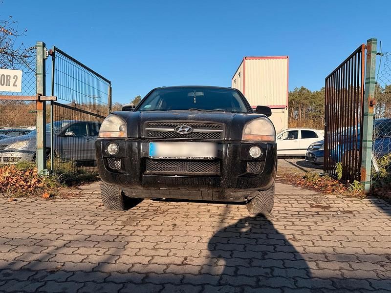 Schwarz Gebraucht 2007 Hyundai Tucson SUV | 2.499 € (Guter Preis) - Bild 1/4