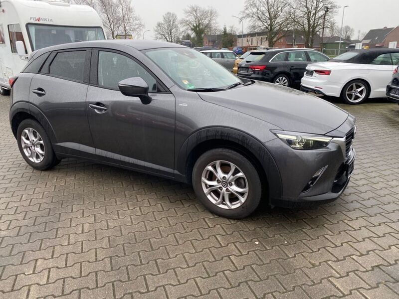 Grau Gebraucht 2019 Mazda CX-3 SUV | 18.999 € (Etwas zu teuer) - Bild 1/4