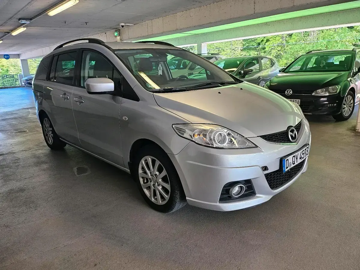 Gebraucht Mazda 5 143 PS (105 kW) 2010 Silber Van / Kleinbus