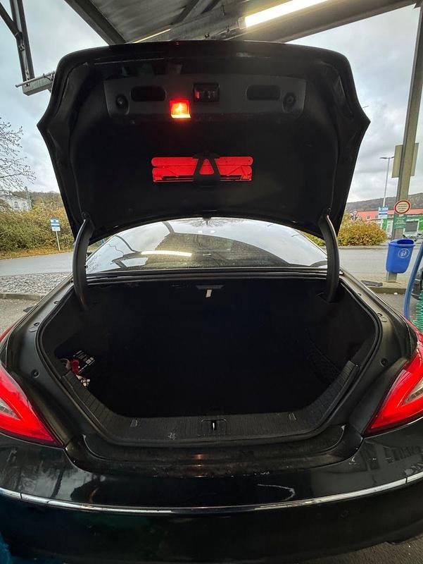 Gebraucht Mercedes CLS350 265 PS (194 kW) 2011 Schwarz Coupé