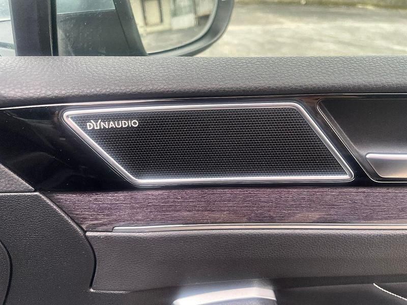 Gebraucht VW Passat Alltrack 239 PS (175 kW) 2020 Schwarz Kombi