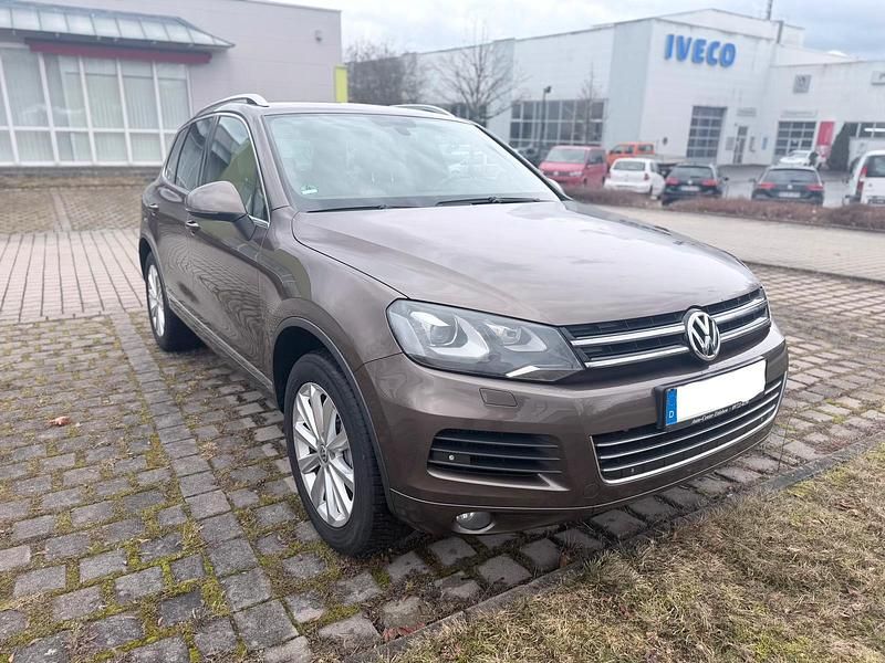 Gebraucht VW Touareg 245 PS (180 kW) 2013 Braun SUV