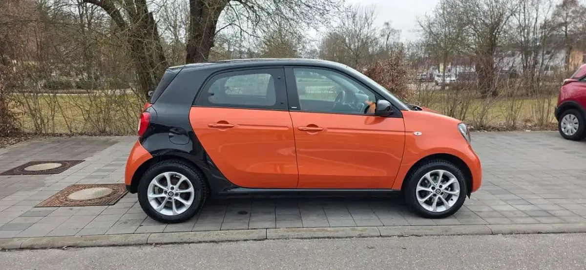 Gebraucht Smart ForFour Basis 90 PS (66 kW) 2015 Schwarz Kleinwagen