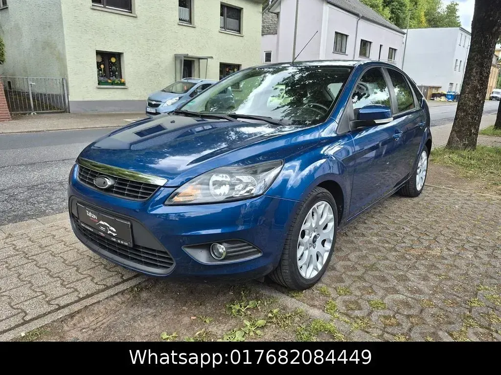 Używany Ford Focus Sport 101 KM (74 kW) 2009 Niebieski Sedan/Limuzyna