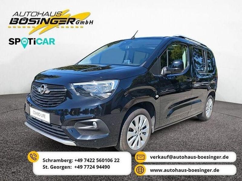 Gebraucht Opel Combo Life Innovation 110 PS (80 kW) 2018 Nacht schwarz/noir onyx Van / Kleinbus