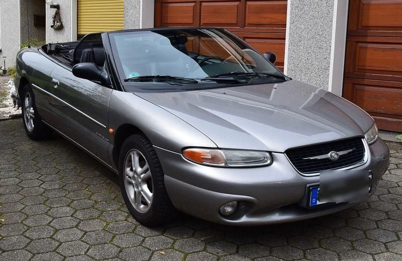 Gebraucht Chrysler Stratus 163 PS (119 kW) 1999 Grau Cabrio