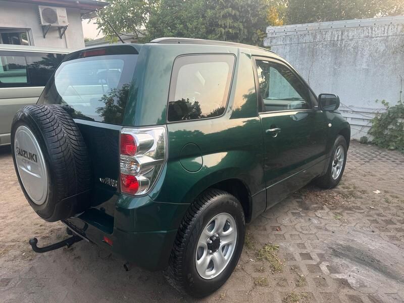 Grün Gebraucht 2007 Suzuki Grand Vitara SUV | 3.500 € - Bild 1/4