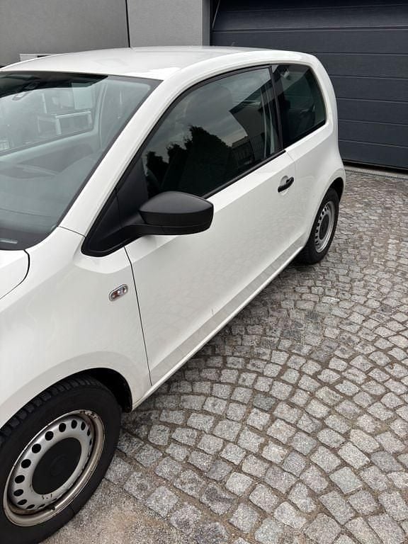 Gebraucht Seat Mii 60 PS (44 kW) 2016 Weiß Kleinwagen