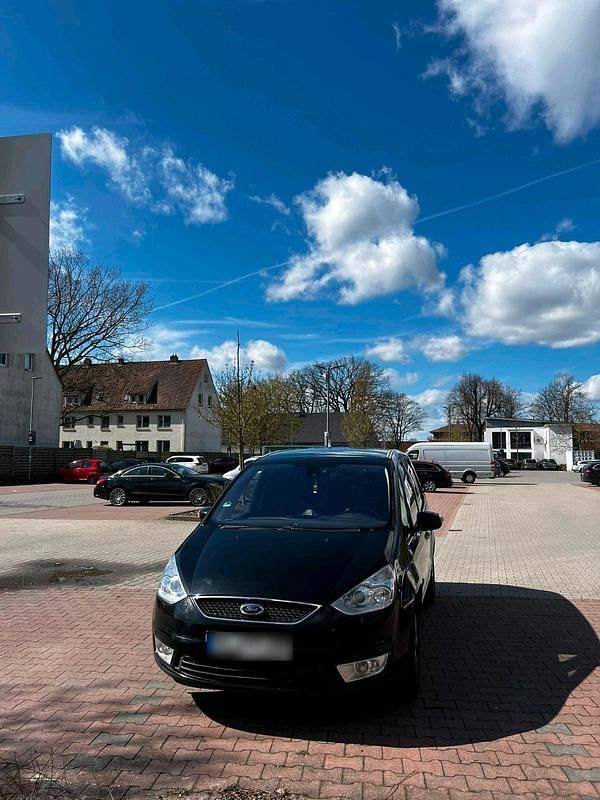 Gebraucht Ford Galaxy 150 PS (110 kW) 2010 Schwarz Van / Kleinbus