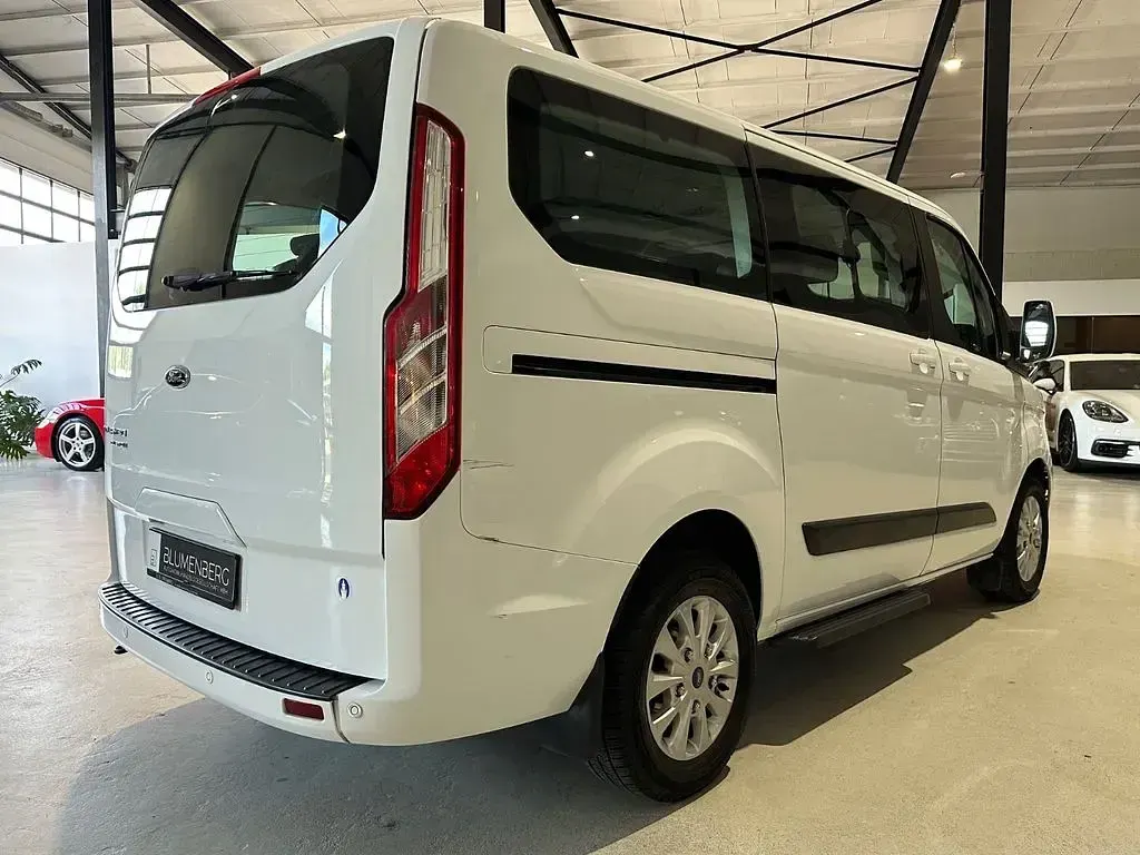 Gebraucht Ford Tourneo Custom Trend 150 PS (110 kW) 2023 Weiß Van
