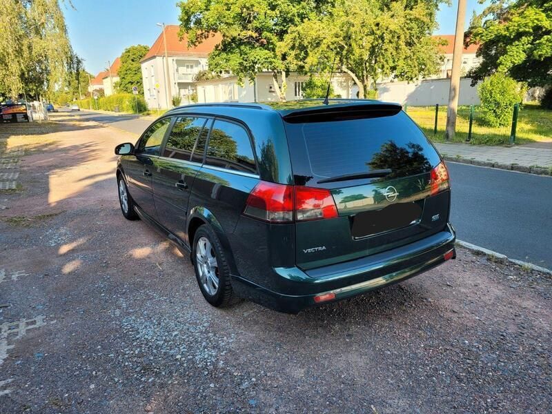 Gebraucht Opel Vectra 140 PS (102 kW) 2007 Grün Kombi