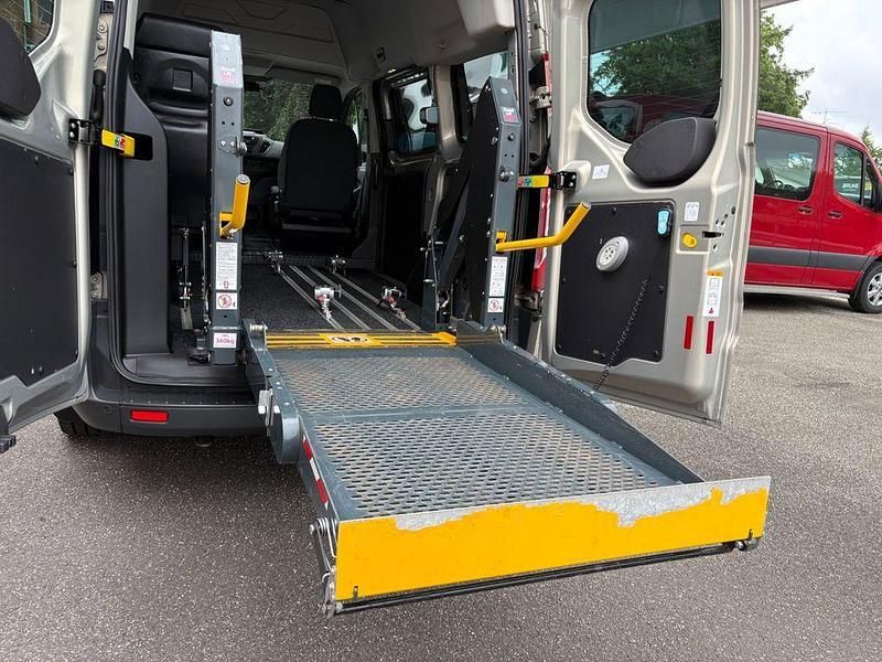 Grau Gebraucht 2015 Ford Transit Custom Van / Kleinbus | 19.900 € - Bild 1/4
