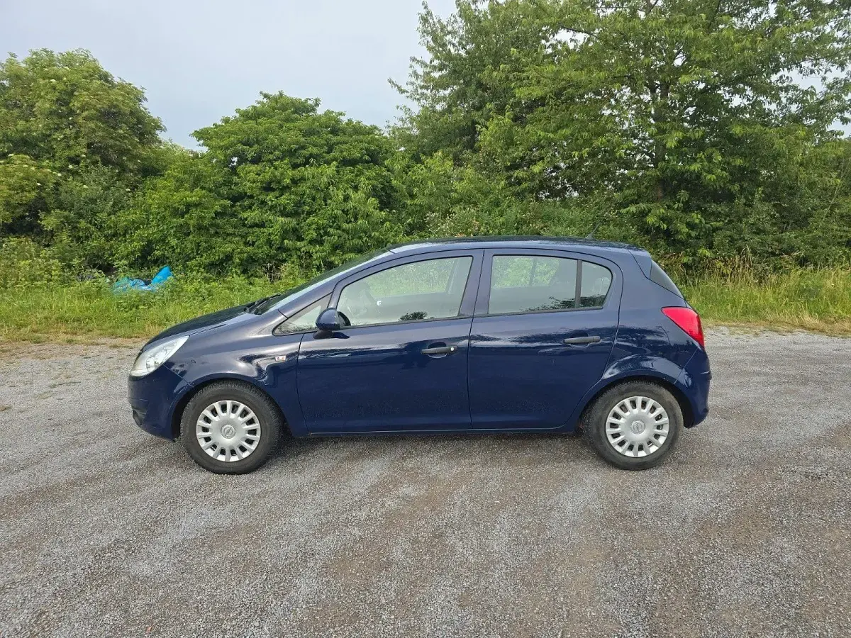 Gebraucht Opel Corsa Selection 60 PS (44 kW) 2009 Blau Kleinwagen