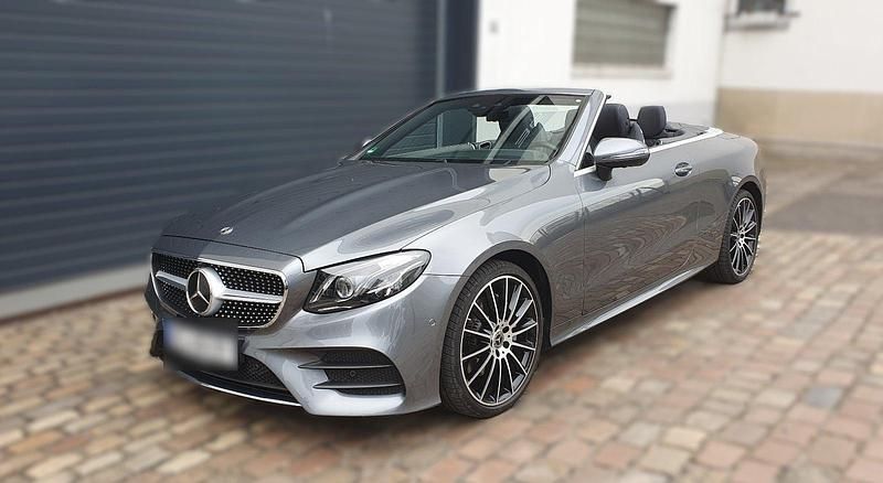 Grau Gebraucht 2019 Mercedes E300 AMG Cabrio | 39.999 € (Etwas zu teuer) - Bild 1/4