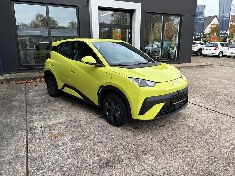 Neu BYD Dolphin Surf Boost 64 kW (88 PS) 2025 Gelb Kleinwagen