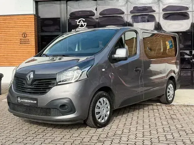 Gebraucht Renault Trafic Expression 125 PS (91 kW) 2018 Andere Van / Kleinbus