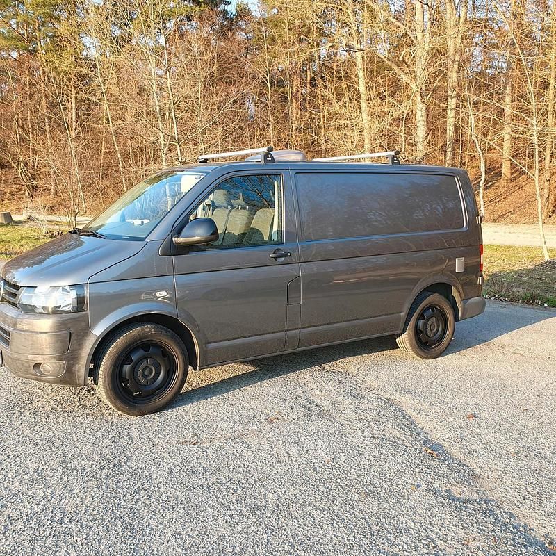 Gebraucht VW Transporter 140 PS (102 kW) 2013 Grau Van