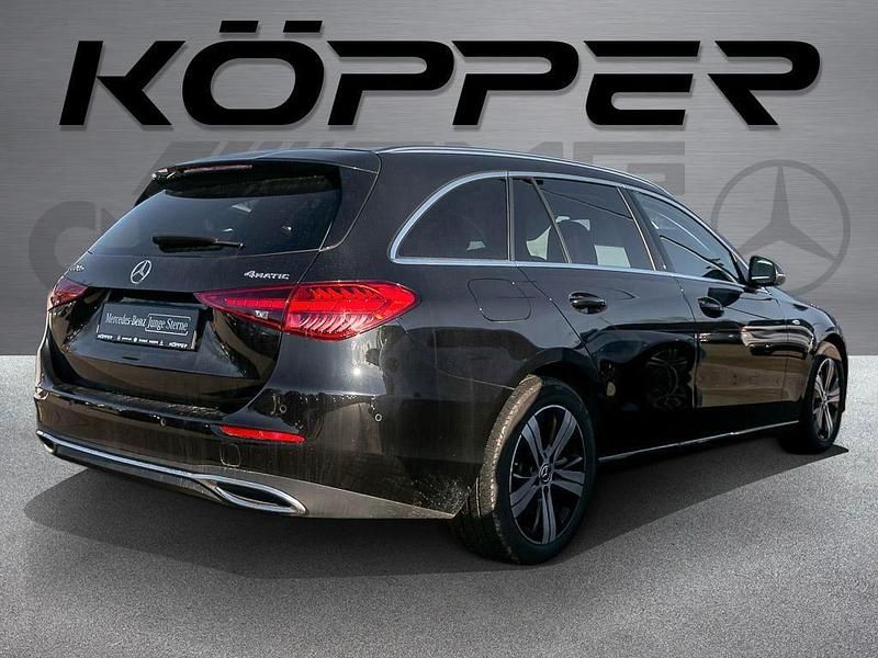 Gebraucht Mercedes C300e Advanced Plus 313 PS (230 kW) 2025 Obsidianschwarz Kombi