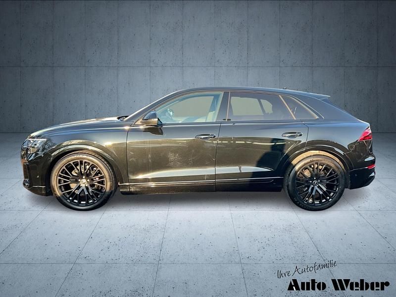 Gebraucht Audi SQ8 Sport 507 PS (372 kW) 2024 Schwarz SUV
