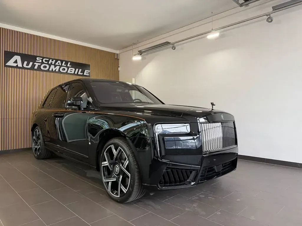 Neu Rolls Royce Cullinan 600 PS (441 kW) 2026 Schwarz SUV