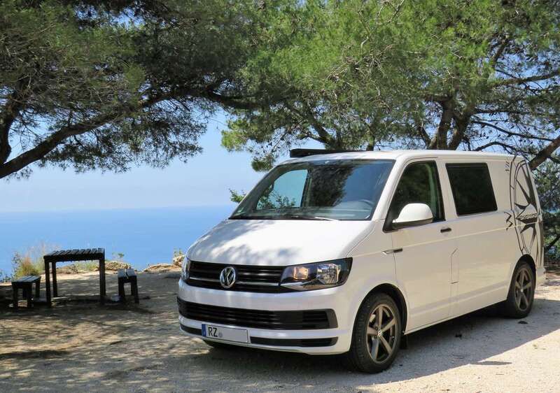 Weiß Gebraucht 2016 VW T6 Van | 26.900 € - Bild 1/4