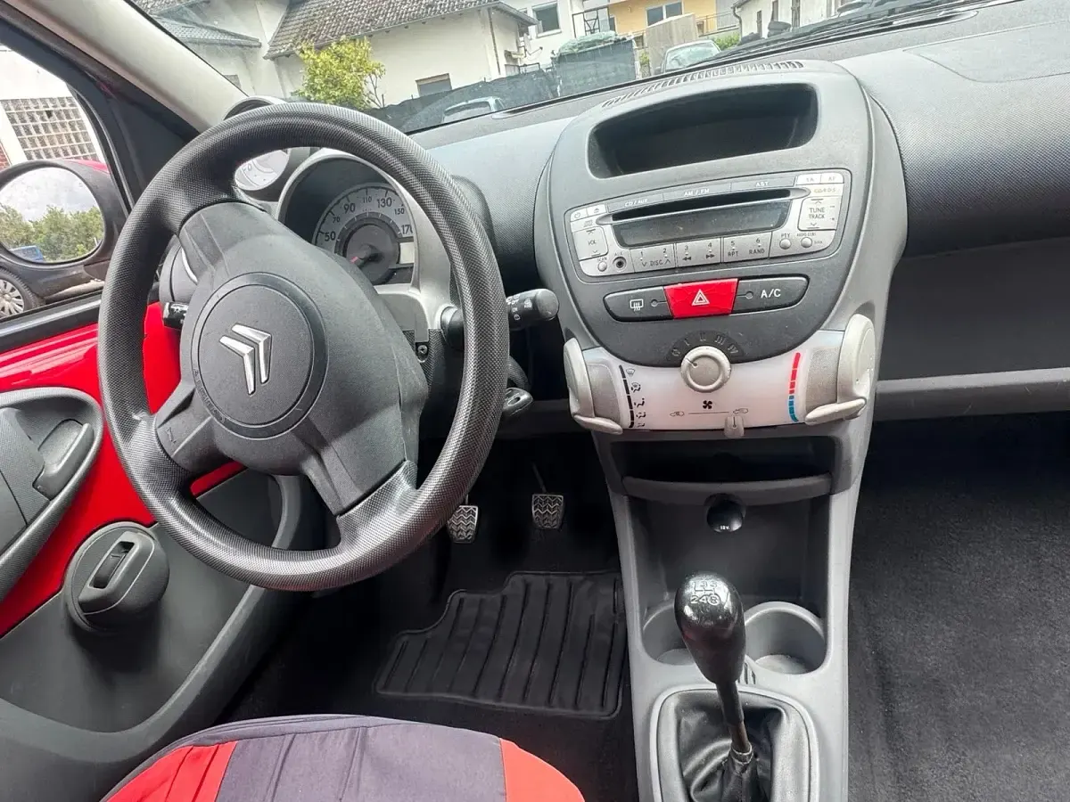 Gebraucht Citroën C1 68 PS (50 kW) 2009 Rot Kleinwagen