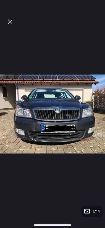 Grau Gebraucht 2010 Skoda Octavia Limousine | 3.600 € (Fairer Preis) - Bild 1/4