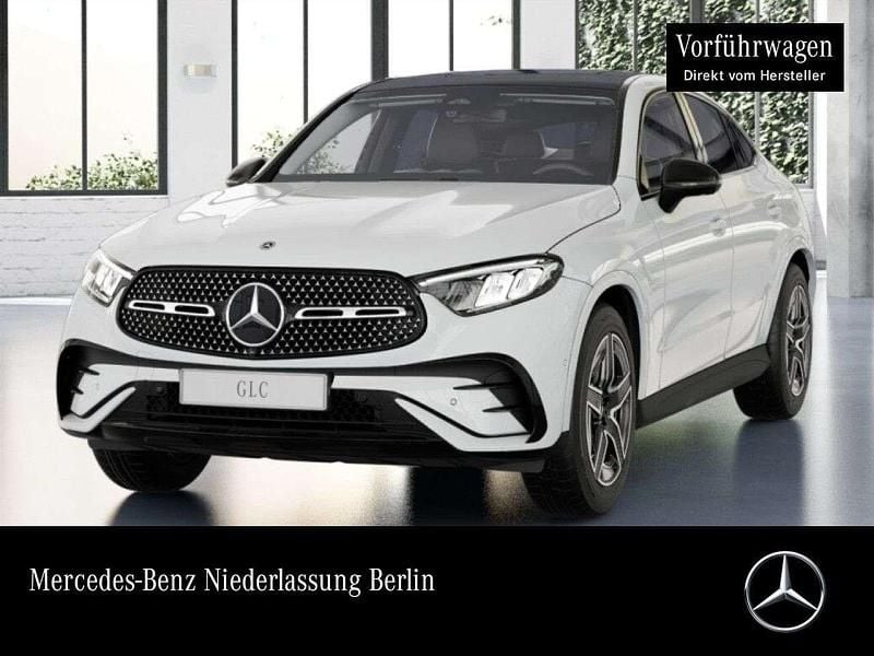 Polarweiß Gebraucht 2025 Mercedes GLC200 AMG SUV | 60.450 € (Etwas zu teuer) - Bild 1/4