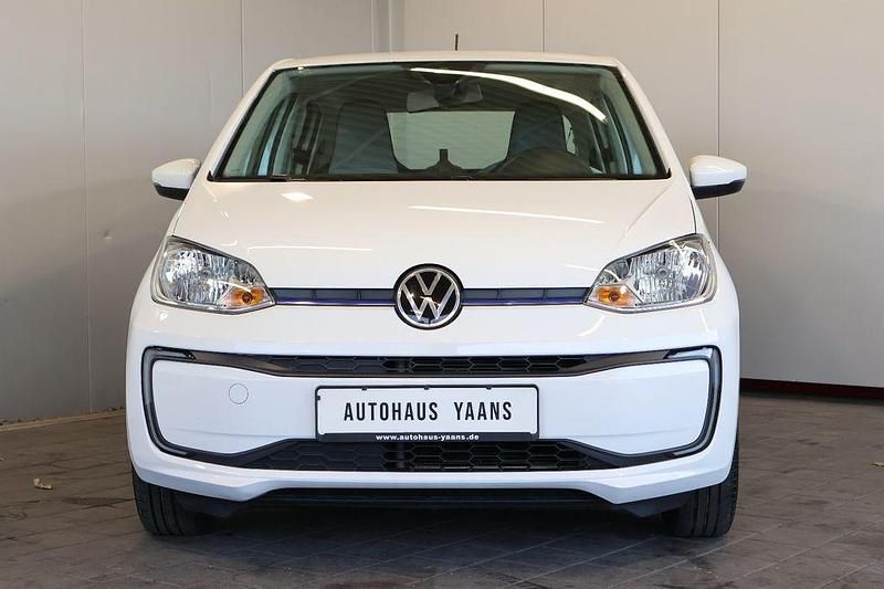 Gebraucht VW e-up! move up! 61 kW (83 PS) 2021 Weiß Kleinwagen