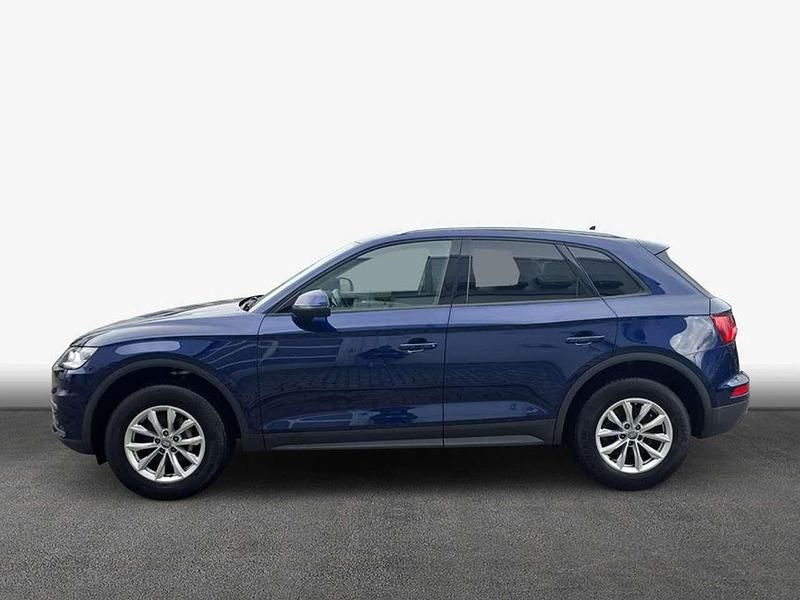 Second-hand Audi Q5 Ambiente 190 CP (139 kW) 2018 Albastru SUV